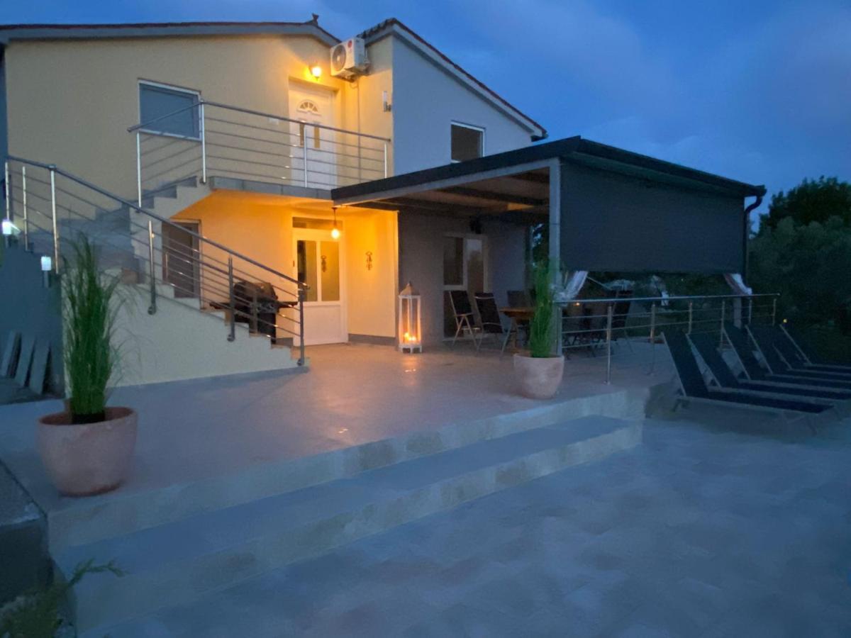 Naturia Holiday House メドゥリン エクステリア 写真